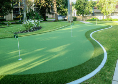 Villa-Valencia-Facility-putting-green_web